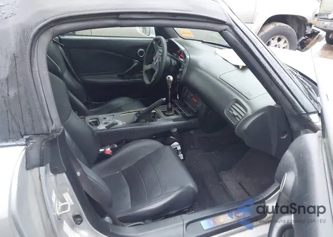 2002 Honda S2000 z USA, uszkodzony, nr VIN JHMAP11422T003618